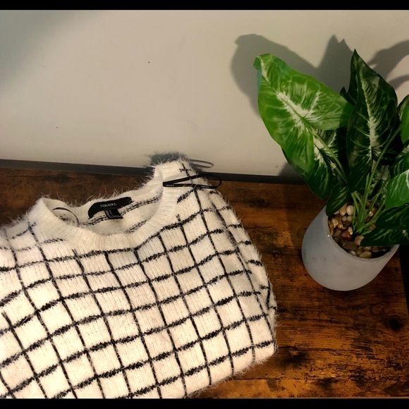 FOREVER 21 Fuzzy & Warm Black & White Sweater_SM - Picture 6 of 11